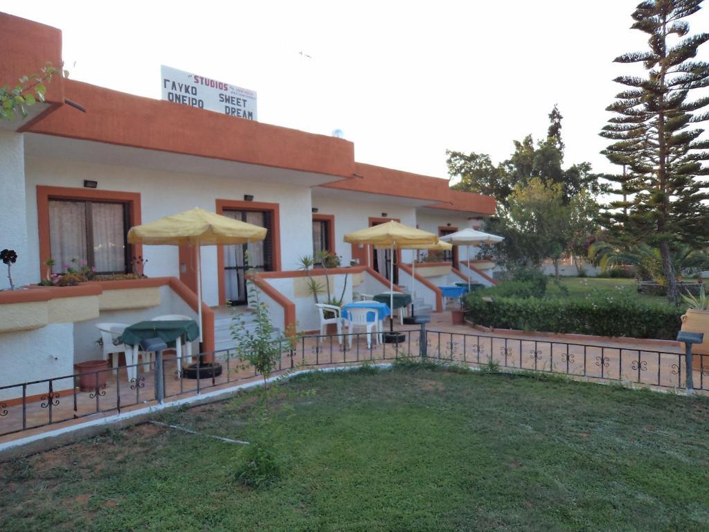 Hotel Daydream Hill Stavrós Exterior foto